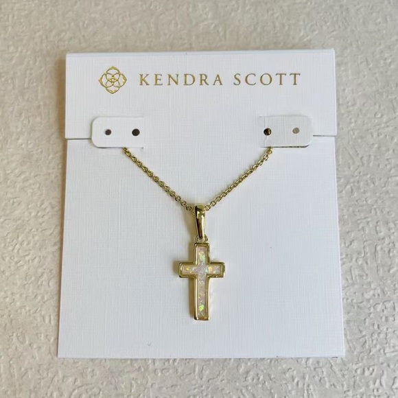 Kendra Scott Gold Cross Pendant Necklace in kyocera opal - Picture 1 of 3